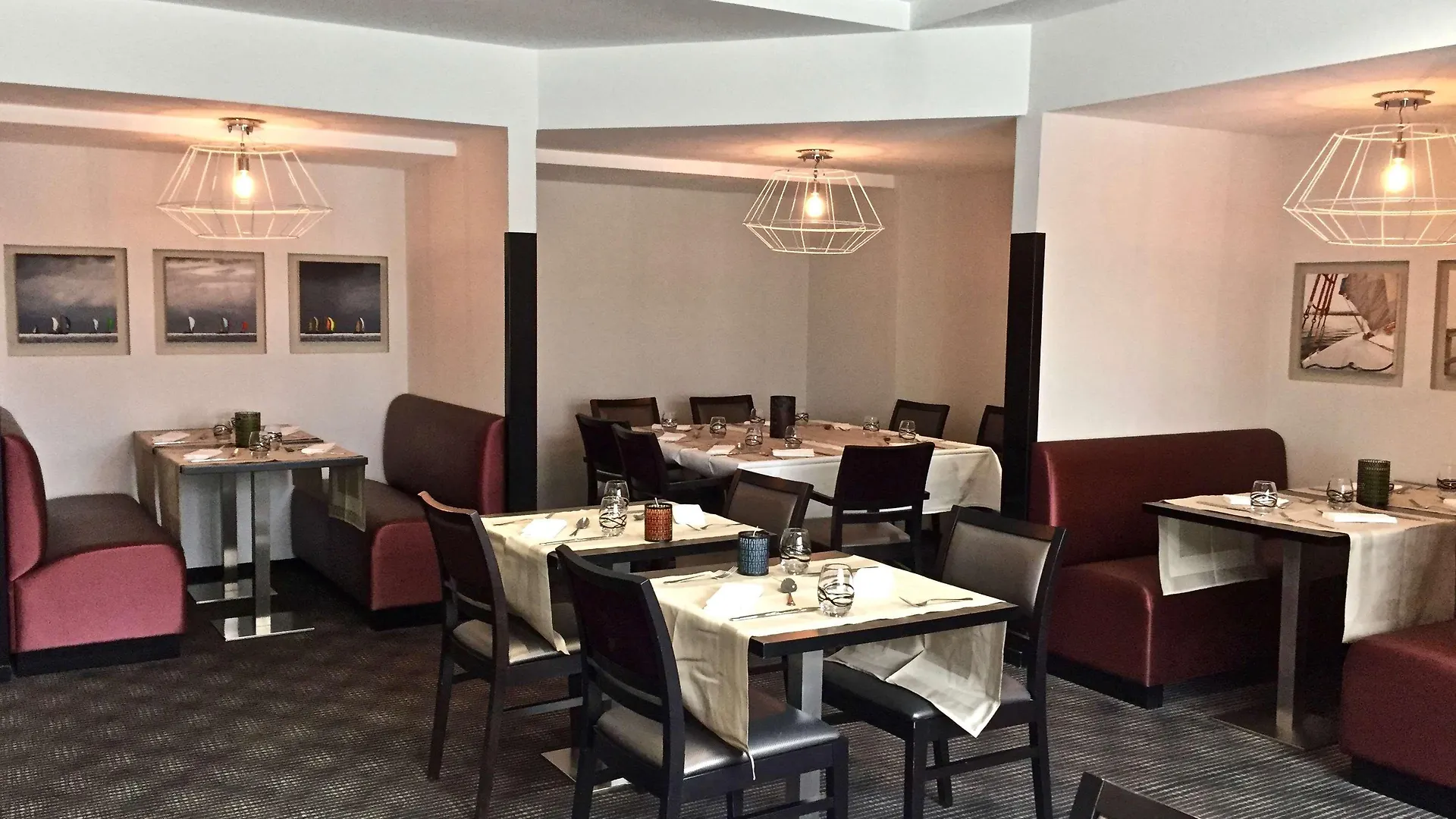 Kyriad Auray Hotel