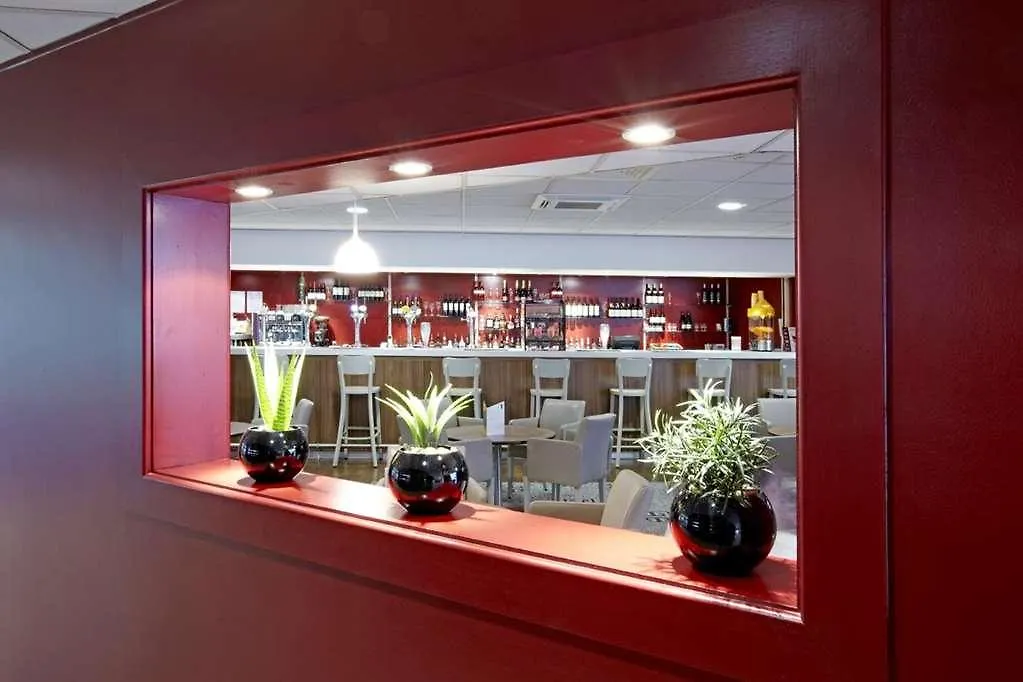 Kyriad Auray Hotel
